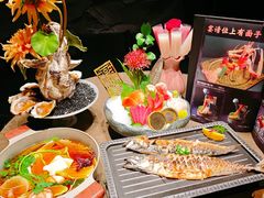 -蟹犇前•帝王蟹雪蟹(陆家嘴店)