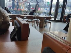-星巴克臻选(上海合生汇1F店)