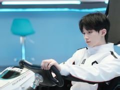 -e赛道卡丁车