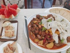 -汗腾格里·风味餐厅(新疆驻京办店)