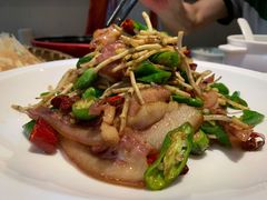 -有红鸡毛店·川菜(建设路店)