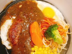 -汤姆家的牛排意面披萨(新城市广场店)