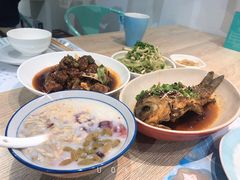 -小雅木姜子烤鸡·贵州菜(鸿通城店)