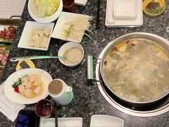 -一席地·本地鸡窝·杭帮鸡火锅(萧山银隆百货店)