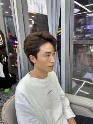 -藤野造型烫染接发