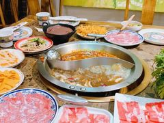 -沸炉重庆老火锅(军事博物馆店)