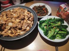 -丫丫厨娘·柠檬鸭(江南蓝鲸世界店)