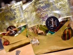 -VENCHI 闻绮(北京国贸商城店)