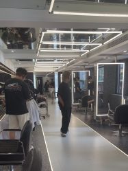 -厘里·salon