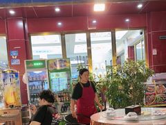 -壹阁胡羊焖饼(特色小吃街店)