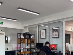 -bobo高端证件照工作室(三元桥店)