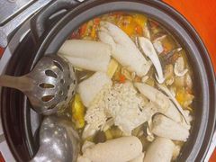 -菌之家·专业纯野生菌火锅·特色炒菌