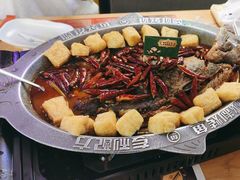 -八条友鲜货烧烤·脆皮烤鱼(石岩旗舰店)