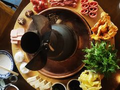 传统铜锅-百叶居·老北京涮羊肉(鼓楼店)