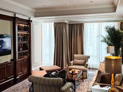 -广州富力丽思卡尔顿酒店