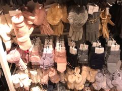 -名创优品(光耀东方购物中心店)