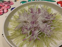 凉拌洋葱芹菜-成隆行·蟹王府(九江路店)