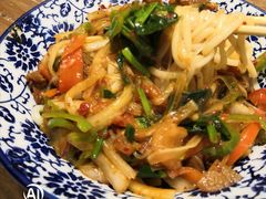 -清真·玛丽亚新疆菜主题餐厅(浙江中路店)