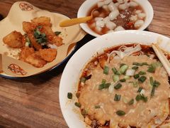 -周小波重庆小面·重庆名小吃(邹容路店)