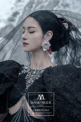 -MANLI BRIDAL婚纱