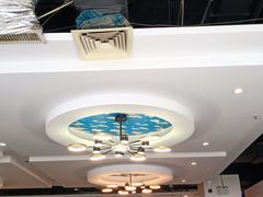 -鑫海汇海鲜烤肉火锅自助(七彩城店)