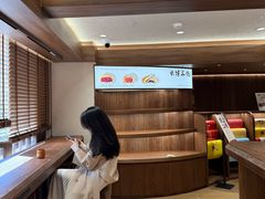 -嘉华鲜花饼·现烤(昆明老街店)