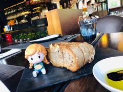 餐前面包蒜黄油-安妮意大利餐厅(日坛店)
