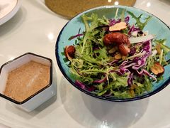 沙拉-天外天美食广场(哈尔滨路店)