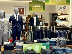 -王府井奥莱临潼小镇(临潼店)
