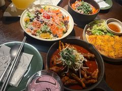 -Fuzzy Bistro 浮几韩餐·茶酒馆