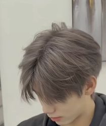 -丝语萱形象