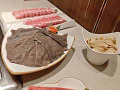 -海底捞火锅鲜切牛肉主题店(长寿路店)