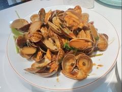 -嗨辣小聚·盘锦河蟹·海鲜烧烤龙虾(盘锦十年好店)