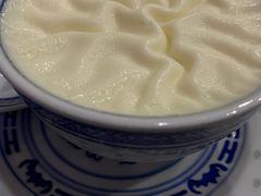 -广信牛奶甜品世家(台东店)