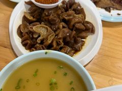 -朱大嘴肥肠血旺(福字街店)