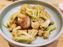 干锅有机花菜-小六汤包(亚欧店)