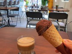 椰奶dirty-Fridi Patisserie Cafe