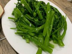 -南雄雄州土菜餐厅(粤北大厦店)