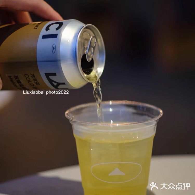 深圳咖啡｜某一天下着雨的傍晚喝着山池的咖啡