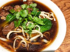 -清真吴记门钉肉饼·喜多利