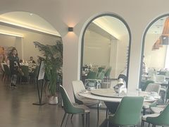 -何适山庄 ·可团建(水长城P2停车场店)