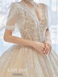 -Lady  Jane高端婚纱礼服馆