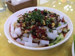 -乡土特色.冷锅鱼.牦牛肉汤锅