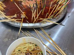 -卫卫麻辣烫(建设新村路店)