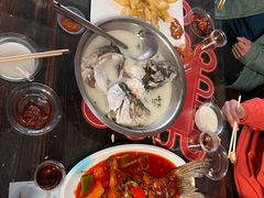 -雪湖煜辰鱼头老店(雪野湖店)