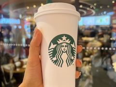 -星巴克(北京新奥购物中心店)