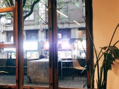 门面-VESH COFFEE(定西路店)