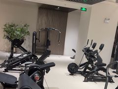 -YCHL FIT健身(前海周大福店)