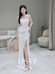 -Renee芮亦婚纱(原丽莎)