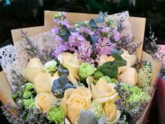-花草间花行(法华镇路店)